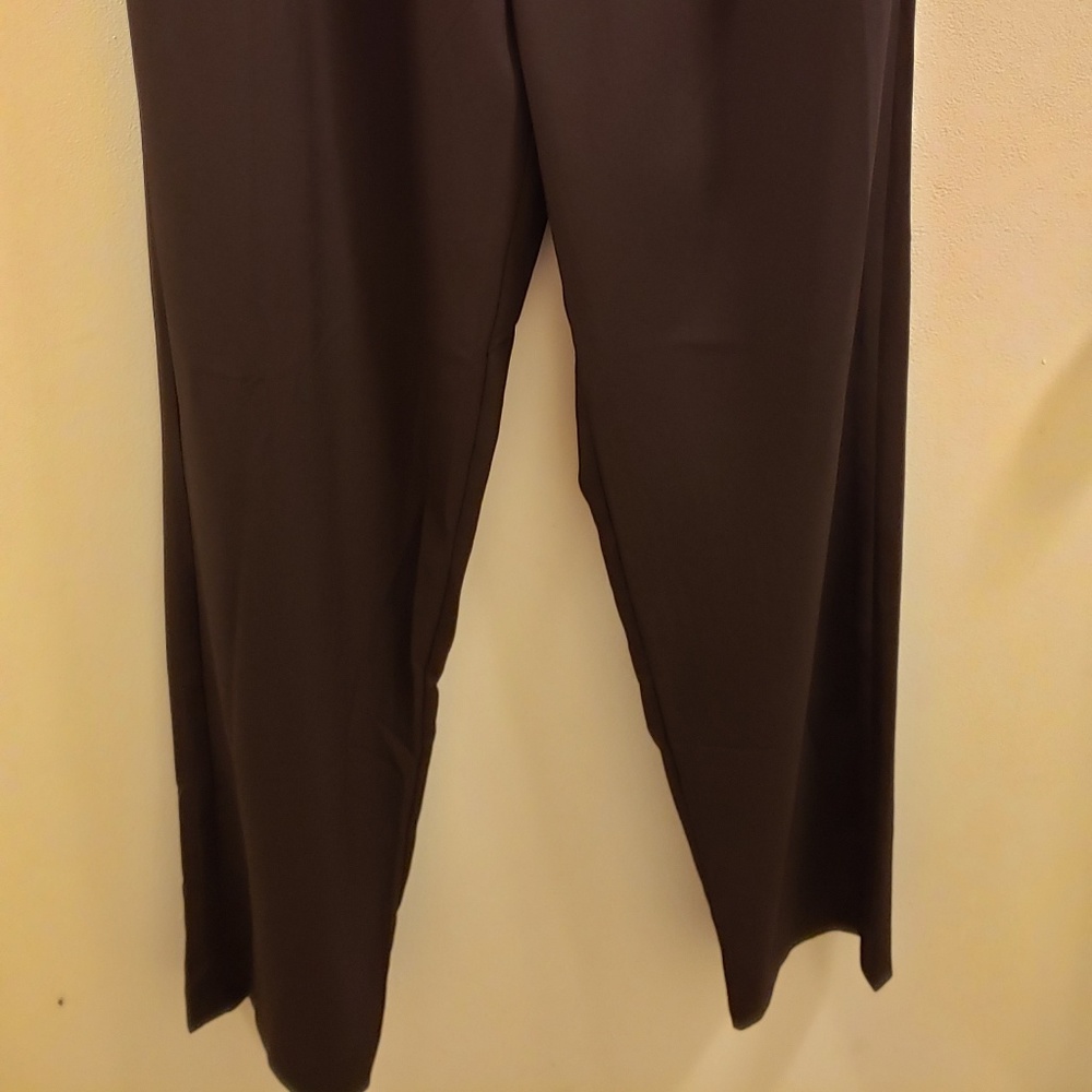 Small black jumpsuit - Picture 3 of 6